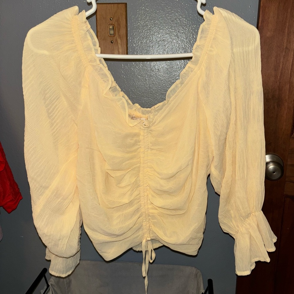 Buckle Light Yellow Ruched Blouse